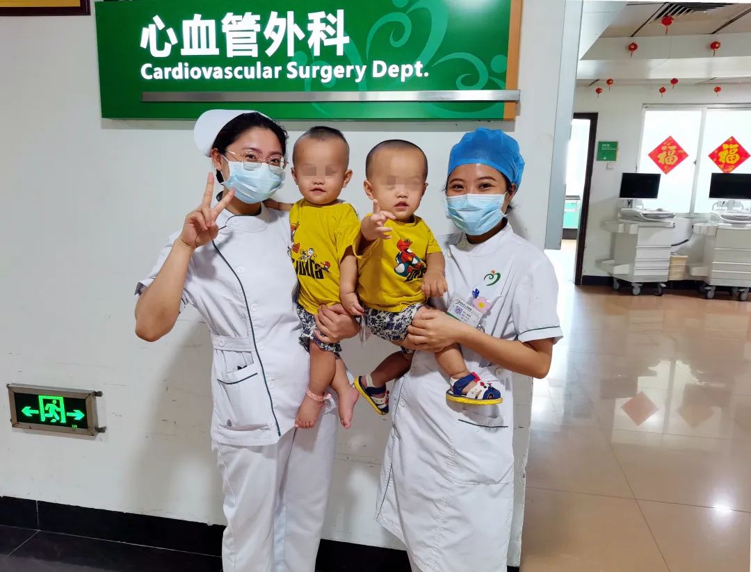 救助从“心”开始，双胞胎家庭喜迎新生！